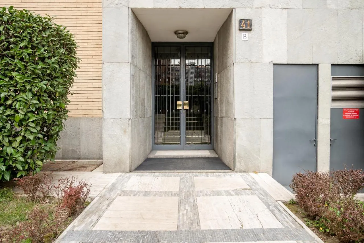 Apartamento Elegante Bilocale in Zona Tortona Milán 0*,  Italia